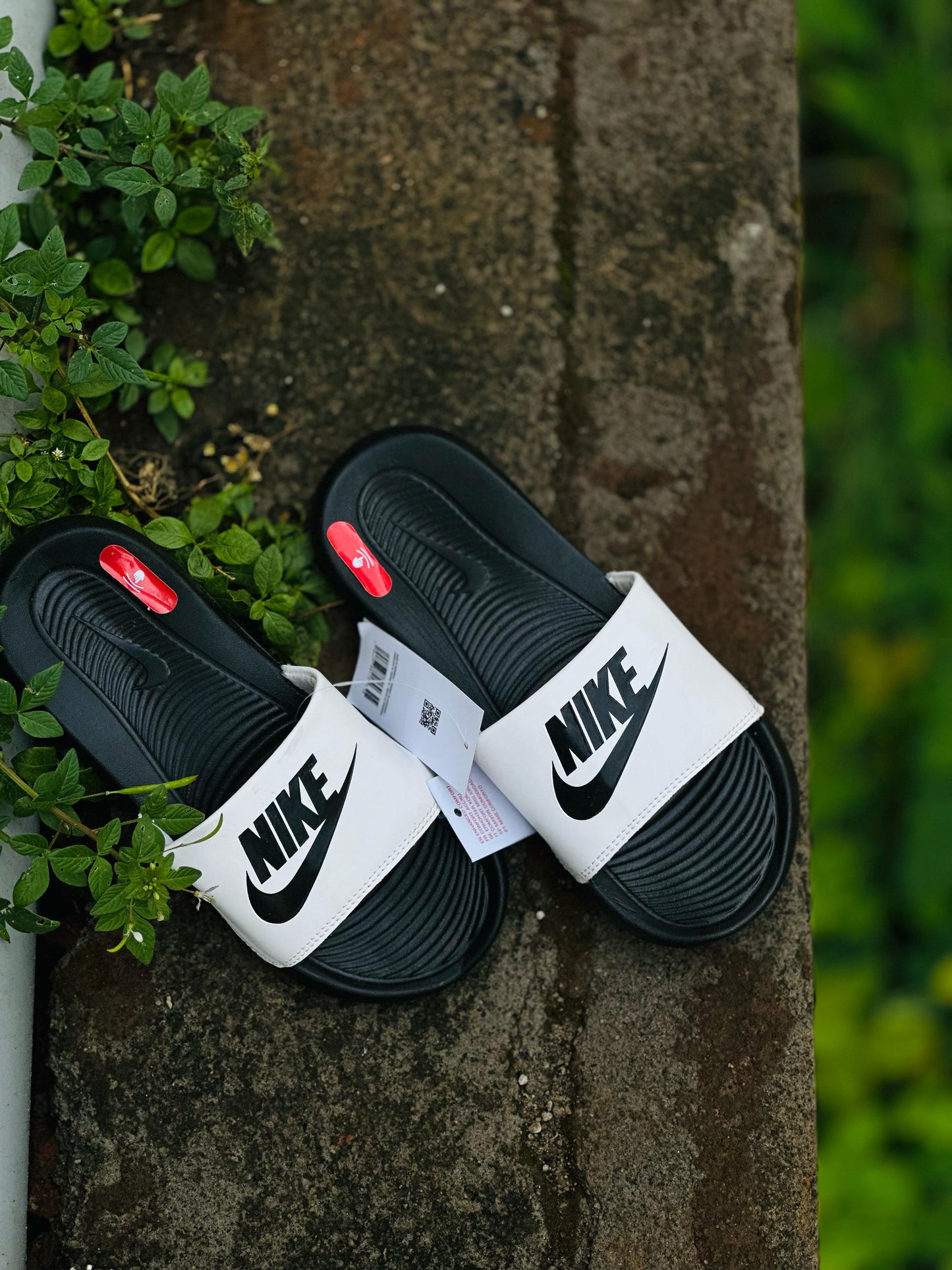 Nike Unisex Flip Flops