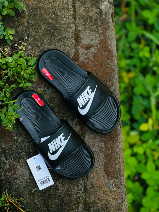 Nike Unisex Flip Flops